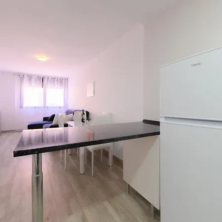 For You Rentals Acogedor Apartamento Temporal De Un Dormitorio En Chamartin Mma323A Madrid Exterior photo